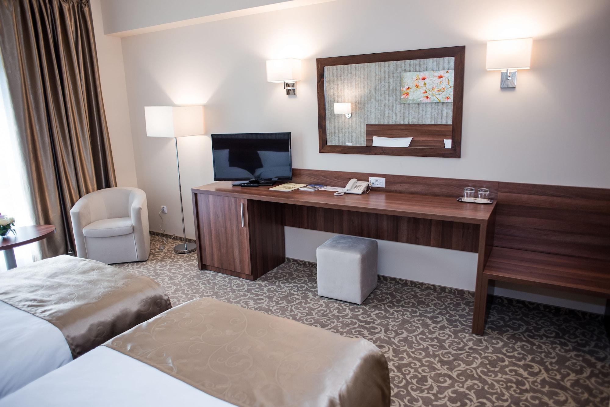 Hotel Arnia Iasi Ngoại thất bức ảnh