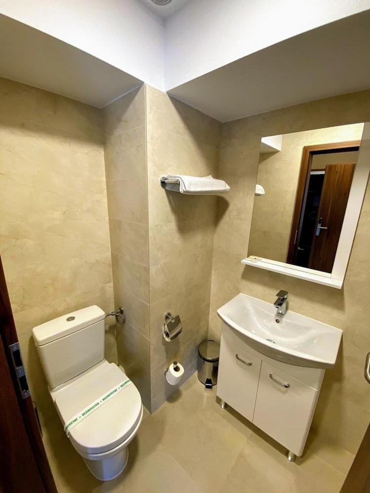 Hotel Arnia Iasi Ngoại thất bức ảnh
