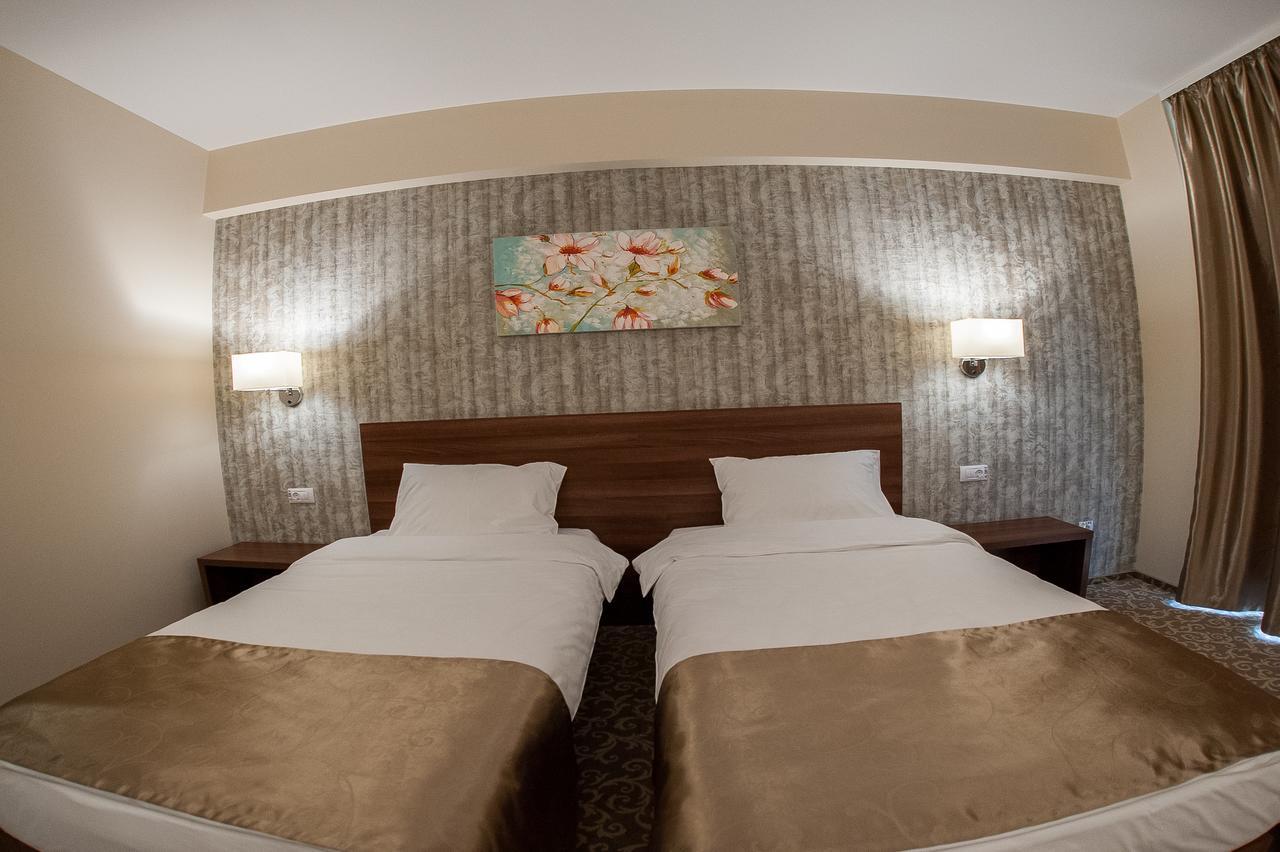 Hotel Arnia Iasi Ngoại thất bức ảnh
