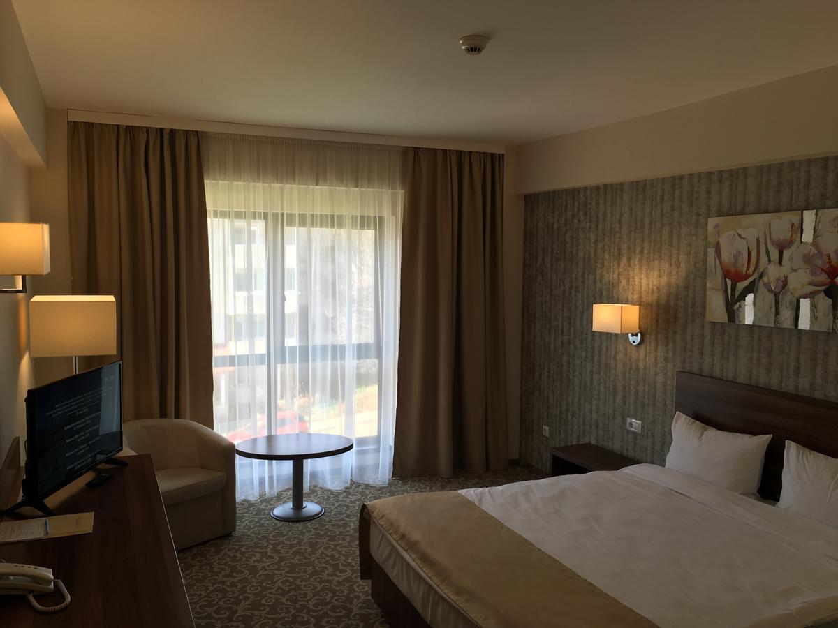 Hotel Arnia Iasi Ngoại thất bức ảnh