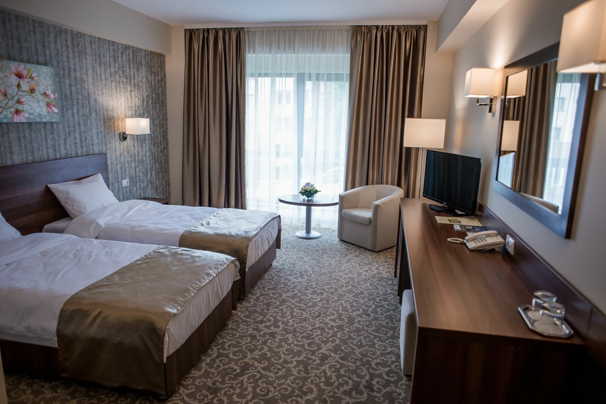 Hotel Arnia Iasi Ngoại thất bức ảnh